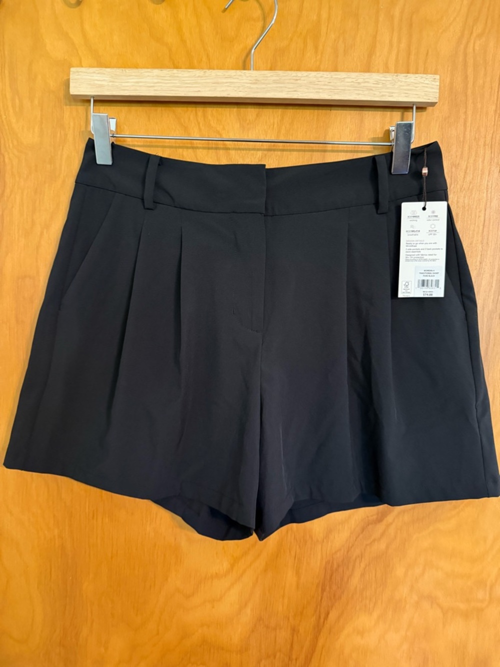 NWT Calia Carrie Underwood GOLF Black Shorts Size 4 Zipper Belt Loops